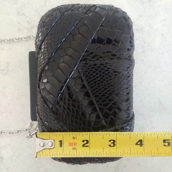 Hard Shell black snakeskin leather look clutch bag silver chain - Picture 8 of 12